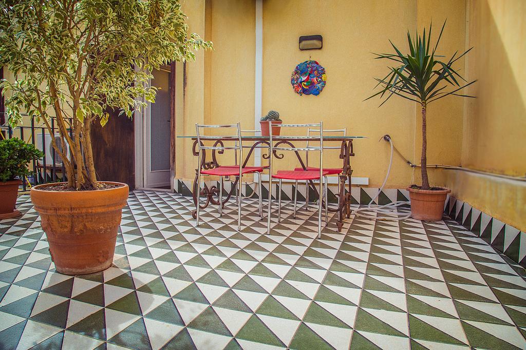 Appartement Palazzo Trinacria à Palerme Extérieur photo