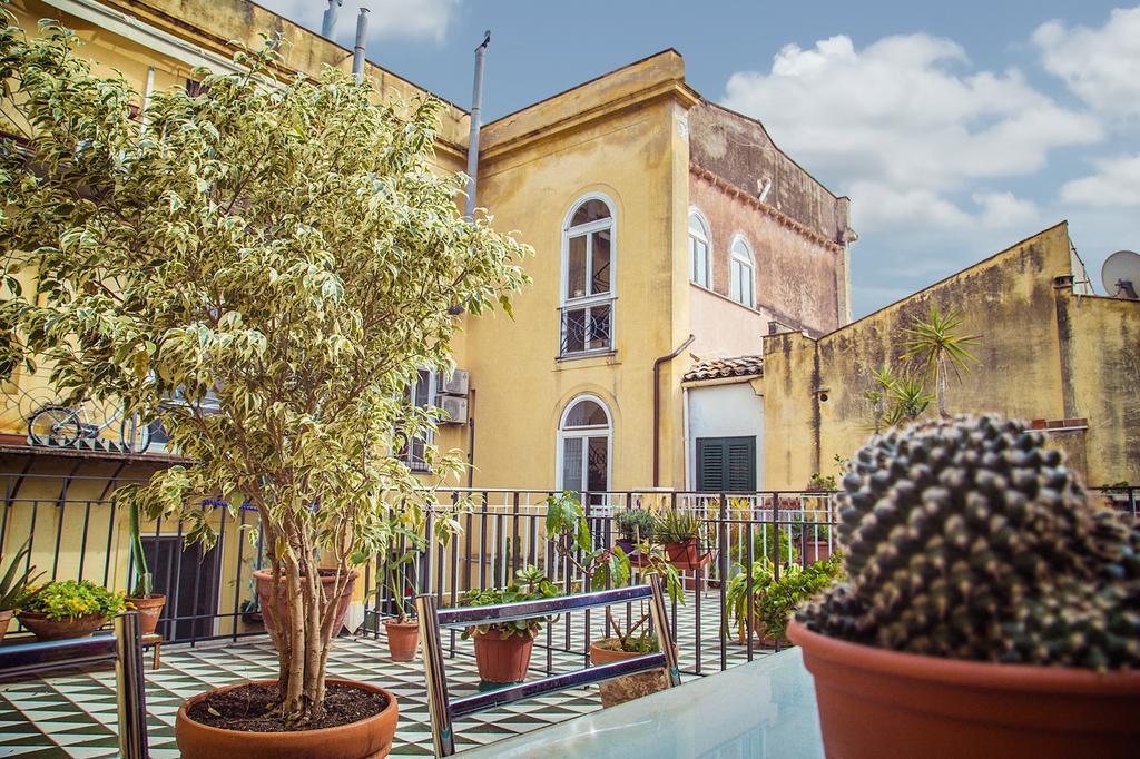 Appartement Palazzo Trinacria à Palerme Extérieur photo